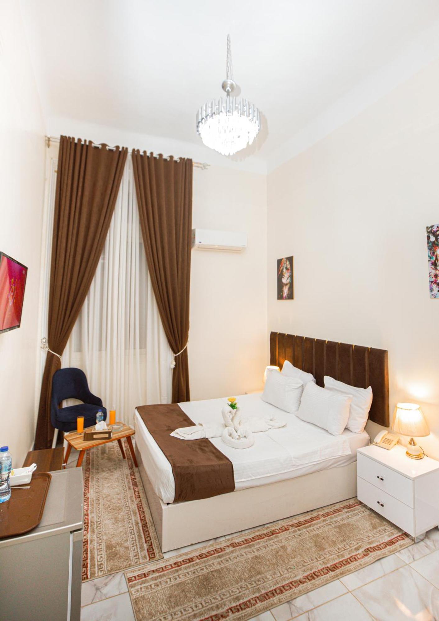 Downtown Antique Hotel Каир Экстерьер фото