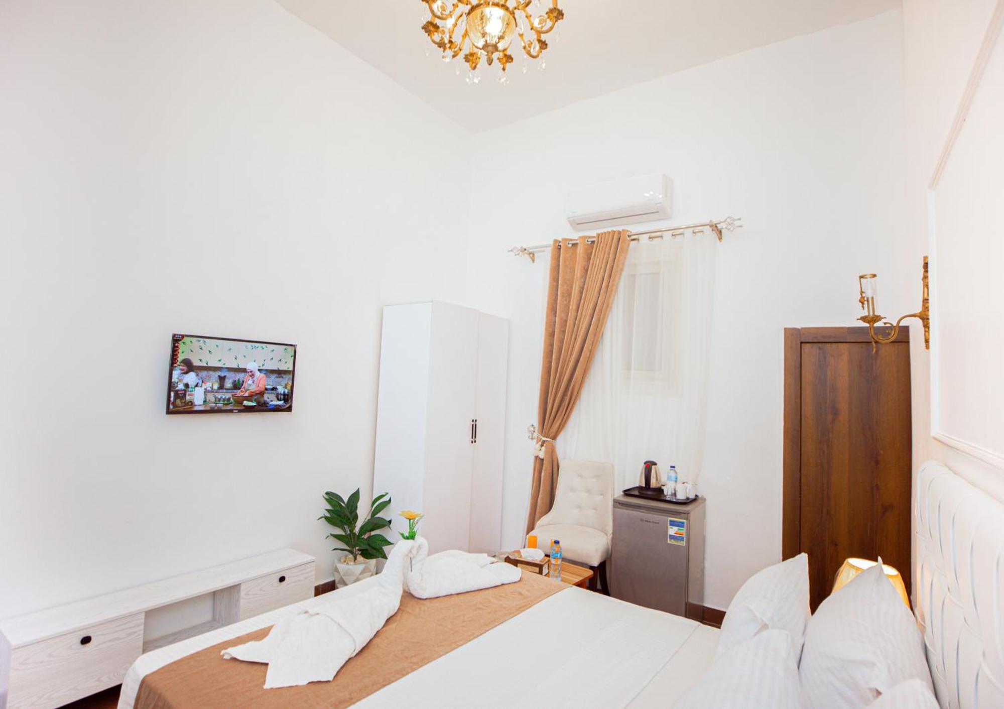 Downtown Antique Hotel Каир Экстерьер фото