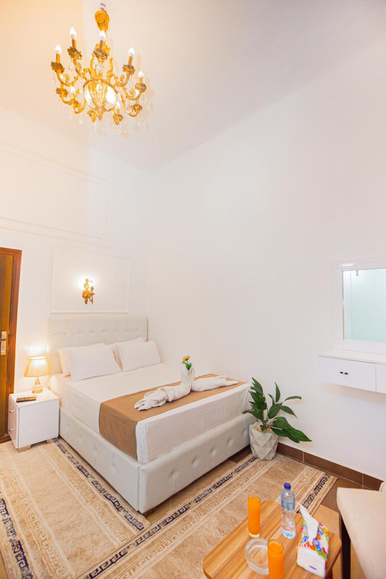Downtown Antique Hotel Каир Экстерьер фото
