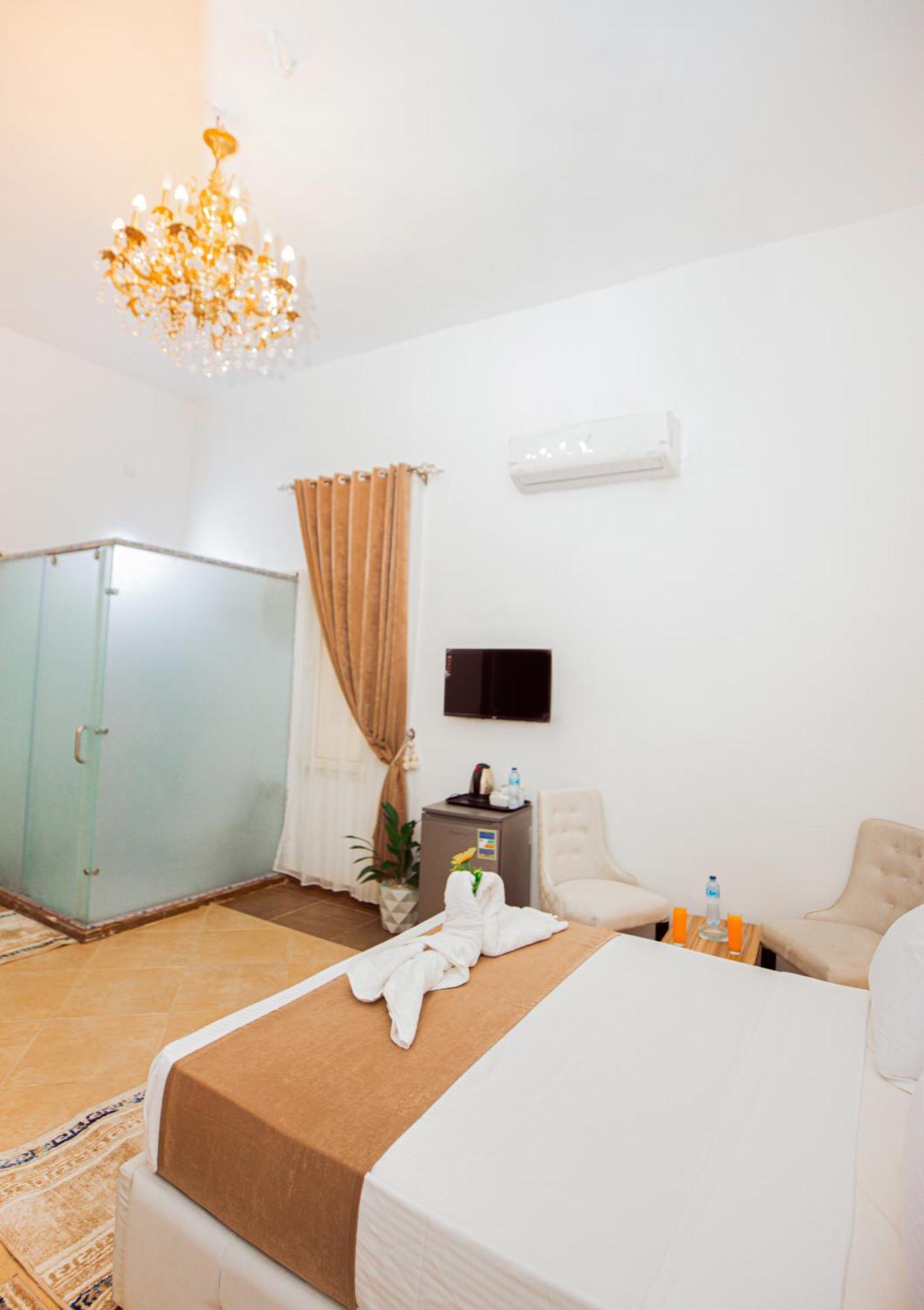 Downtown Antique Hotel Каир Экстерьер фото